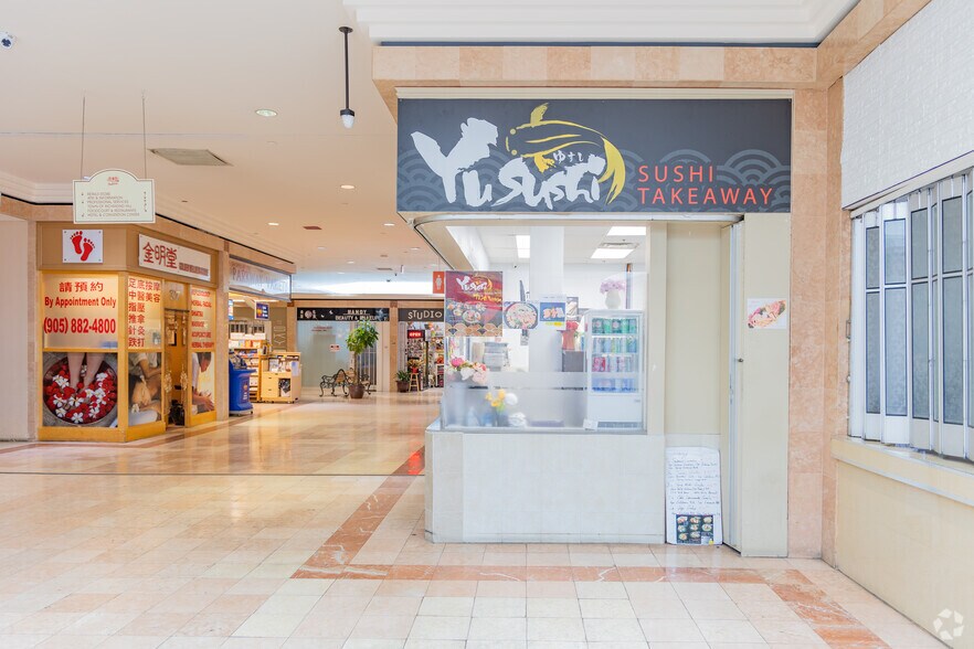 More Photos Of 670 Hwy-7 E, Richmond Hill General Retail For Sale