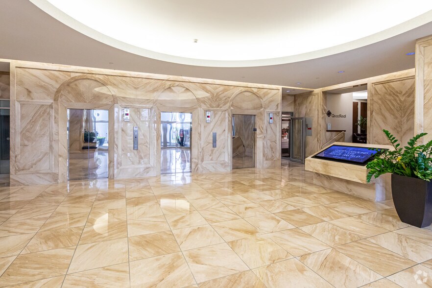 More Photos Of 1420 Blair Towers Pl, Ottawa Office For Lease