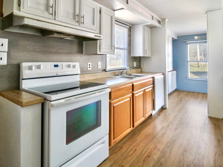 More Photos Of 65 State Route 96 Rt, Owego Freestanding For Sale