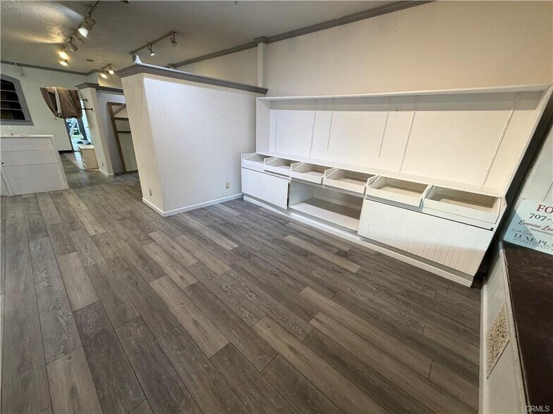 More Photos Of 3940 Main St, Kelseyville Storefront Retail Office For Sale