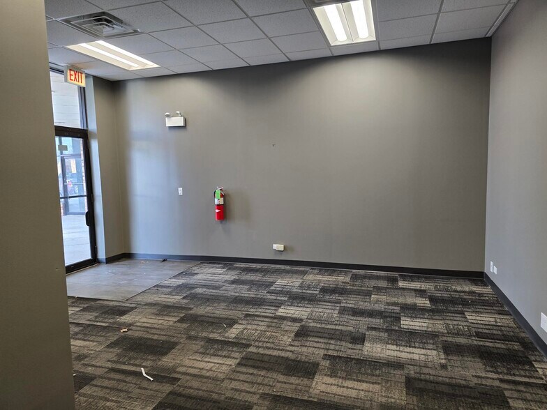 More Photos Of 3351 N Harlem Ave, Chicago Unknown For Lease