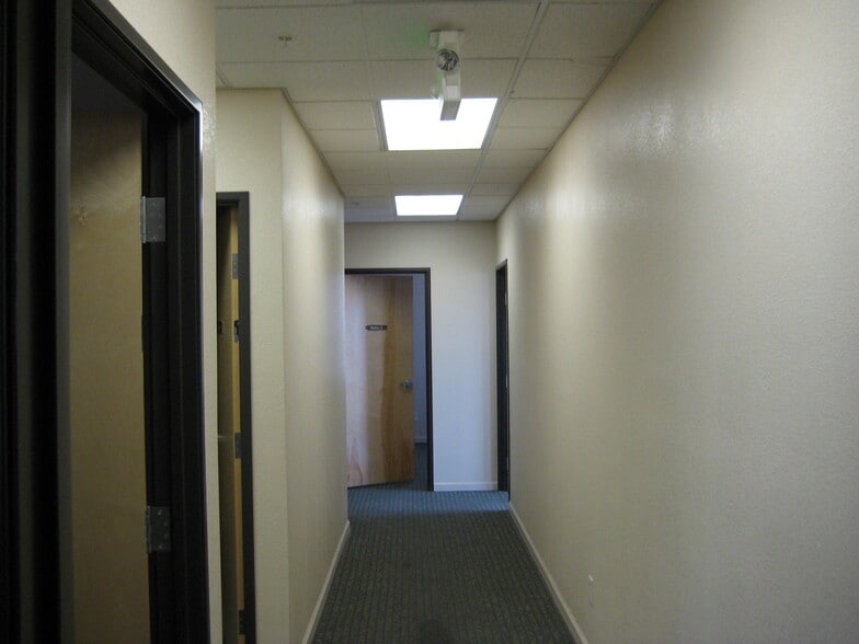 More Photos Of 1245 Tharp Rd, Yuba City Office For Lease