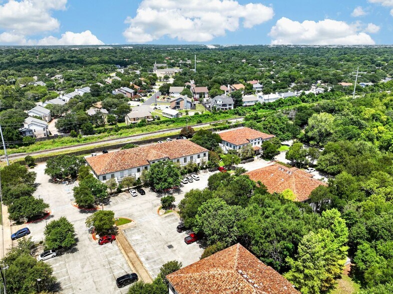 More Photos Of 4100 Duval Rd, Austin Medical For Sale