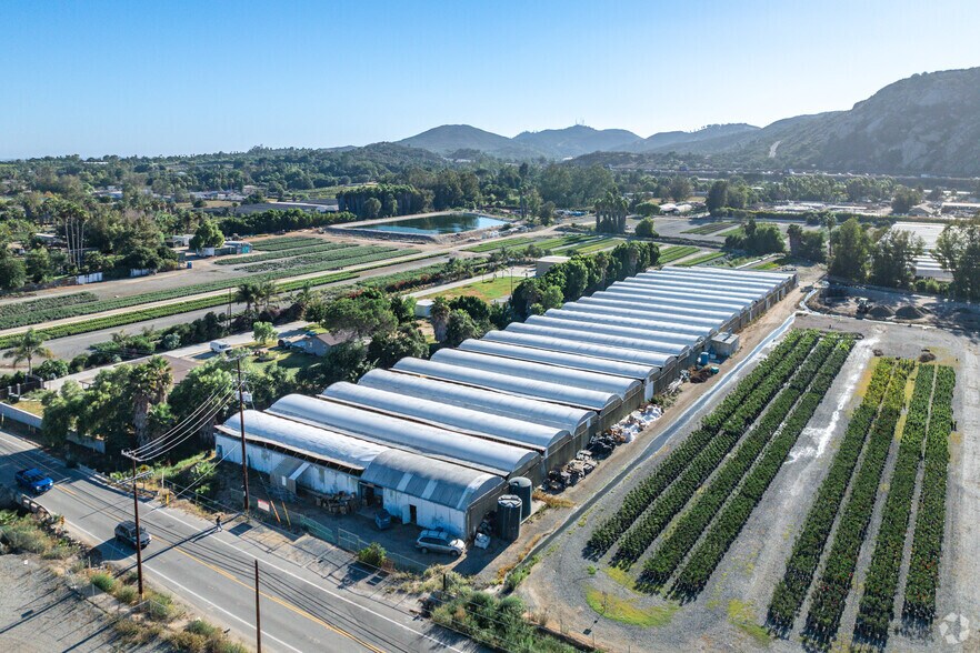 More Photos Of 2526 Rainbow Valley Blvd, Fallbrook Manufacturing For Sale