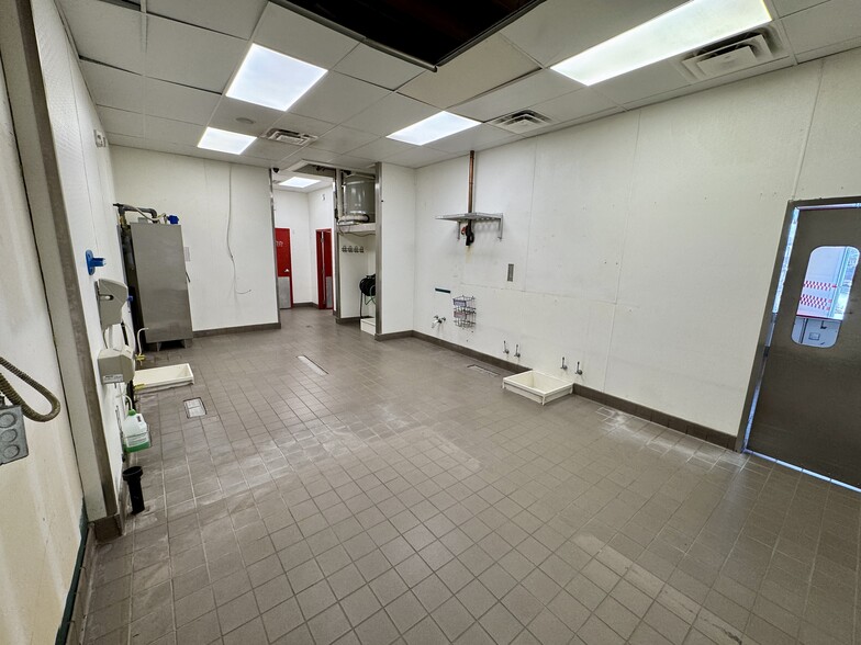 More Photos Of 1901 S 1st St, Yakima General Retail For Lease