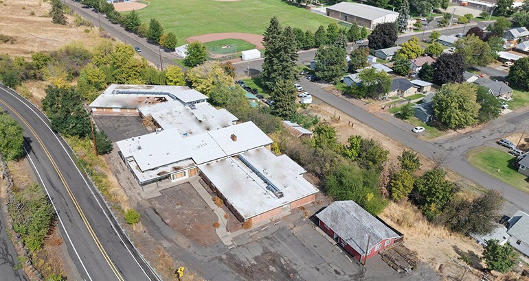 More Photos Of 103 Adams Ave, La Grande Land For Sale