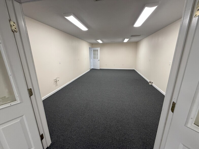 More Photos Of 144 Industrial Dr, Forest City Warehouse For Sale