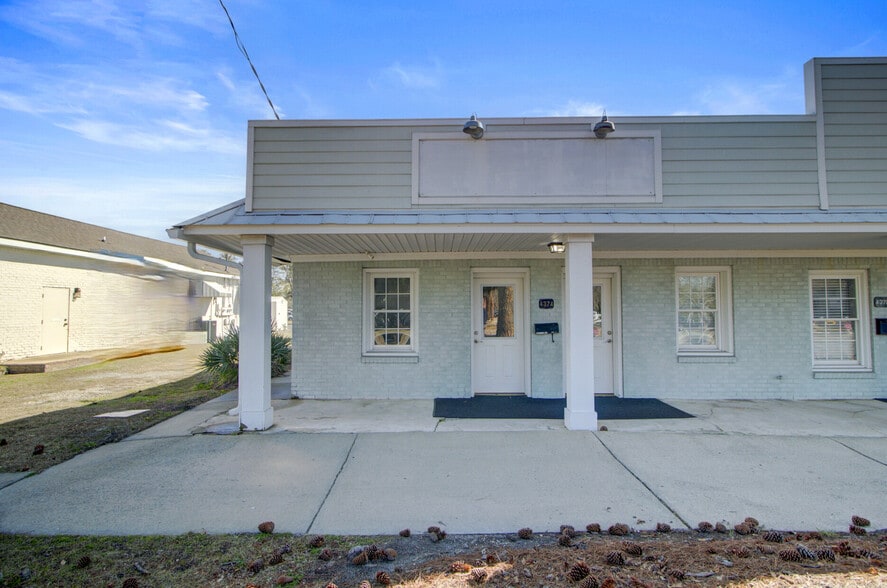 More Photos Of 437 N Main St, Summerville Office For Lease