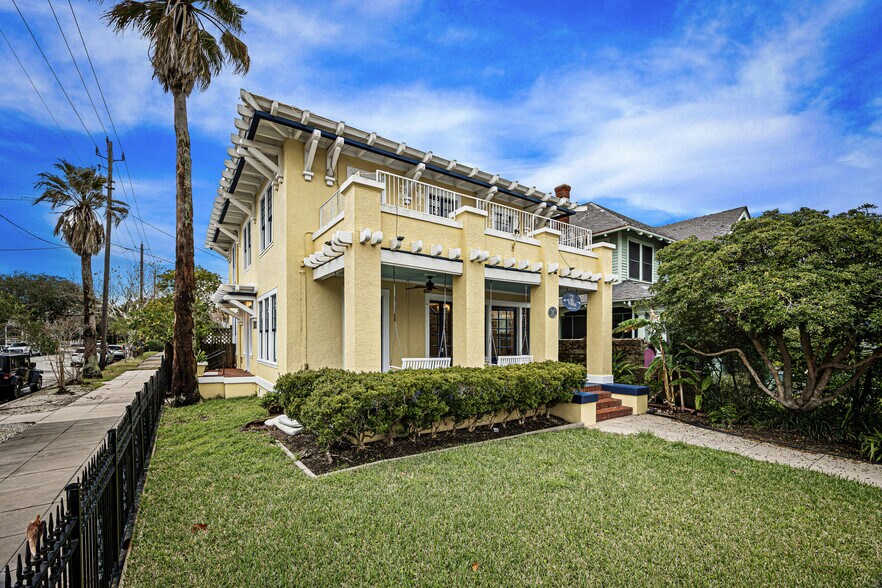 More Photos Of 1723 25th St, Galveston Hospitality For Sale
