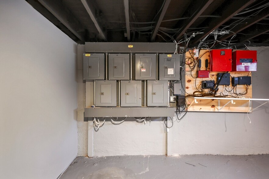 More Photos Of 220 Passaic Ave, Belleville Apartments For Sale