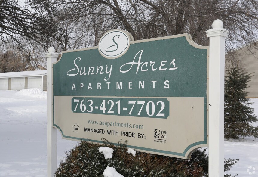 More Photos Of 2701 11th Ave, Anoka Apartments For Sale