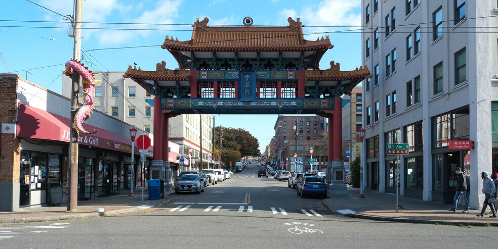 More Photos Of 600 5th Ave S, Seattle Apartments For Lease