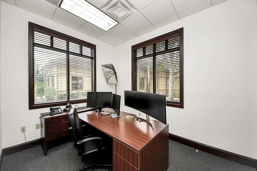More Photos Of 4610 Riverstone Blvd, Missouri City Medical For Sale