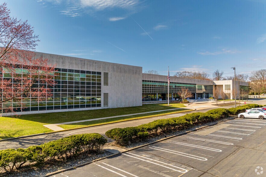 More Photos Of 5 Paragon Dr, Montvale Office For Lease