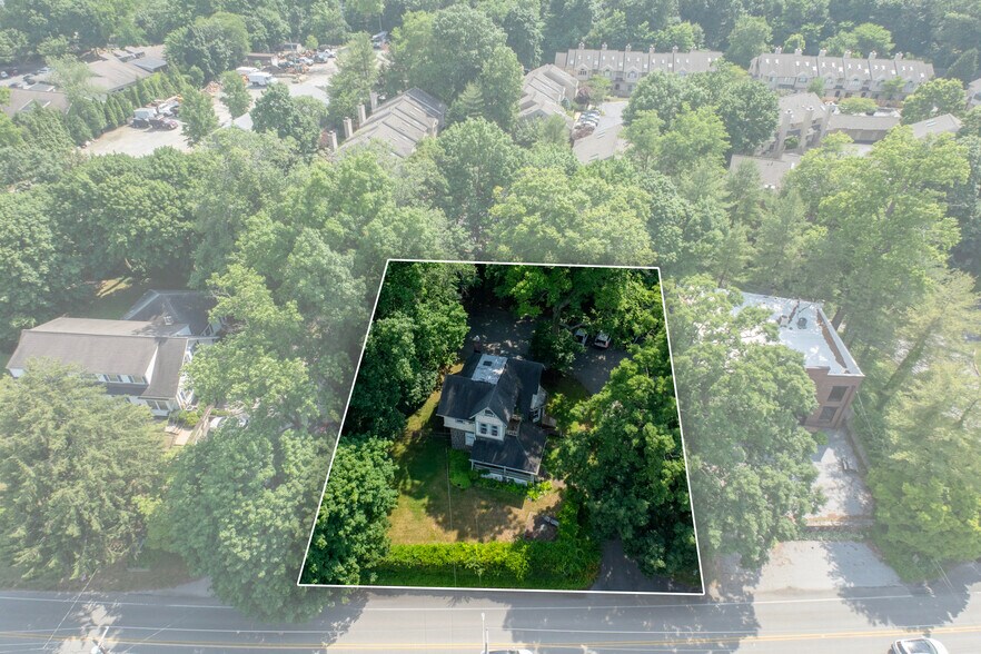 More Photos Of 234 Conestoga Rd, Wayne Specialty For Sale