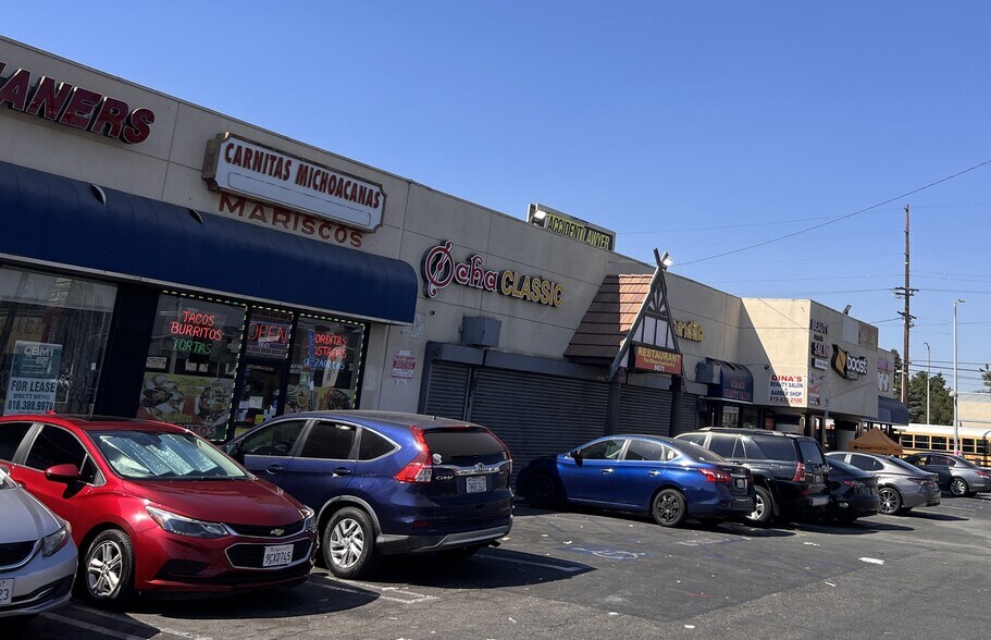 More Photos Of 9059-9079 Van Nuys Blvd, Panorama City Storefront For Lease