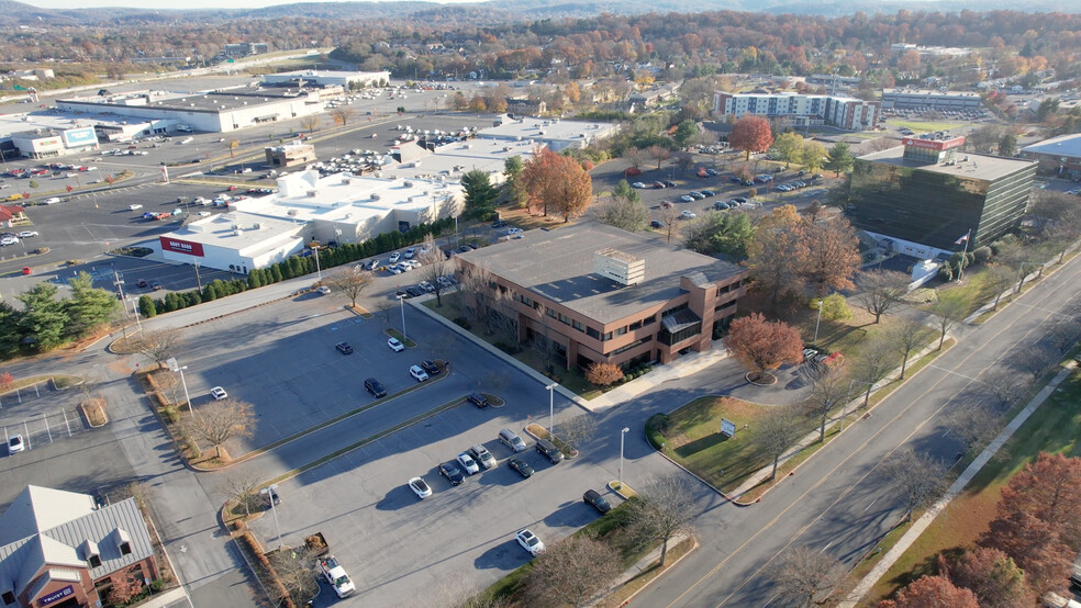 Primary Photo Of 1100 Berkshire Blvd, Wyomissing Medical For Lease