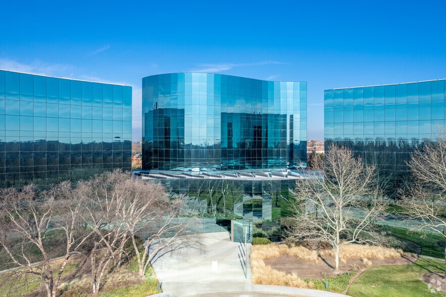 Primary Photo Of 14200 Shady Grove Rd, Rockville Office For Lease