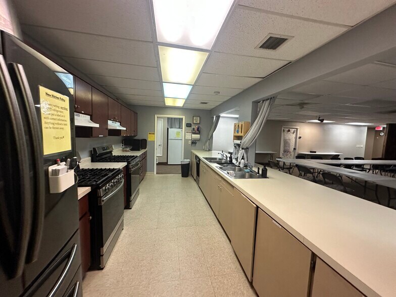 More Photos Of 2797 Willow Creek Rd, Prescott Religious Facility For Sale