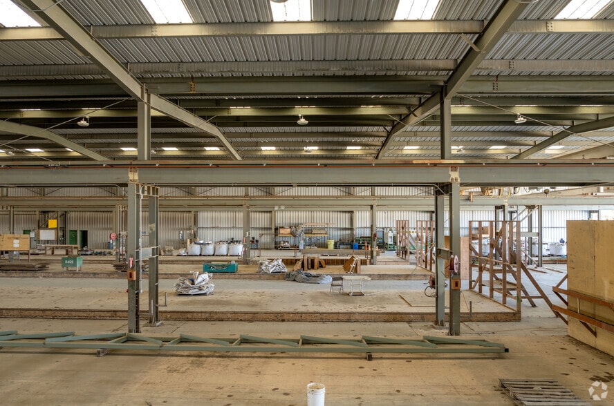 More Photos Of 2310 San Juan Rd, Hollister Manufacturing For Sale