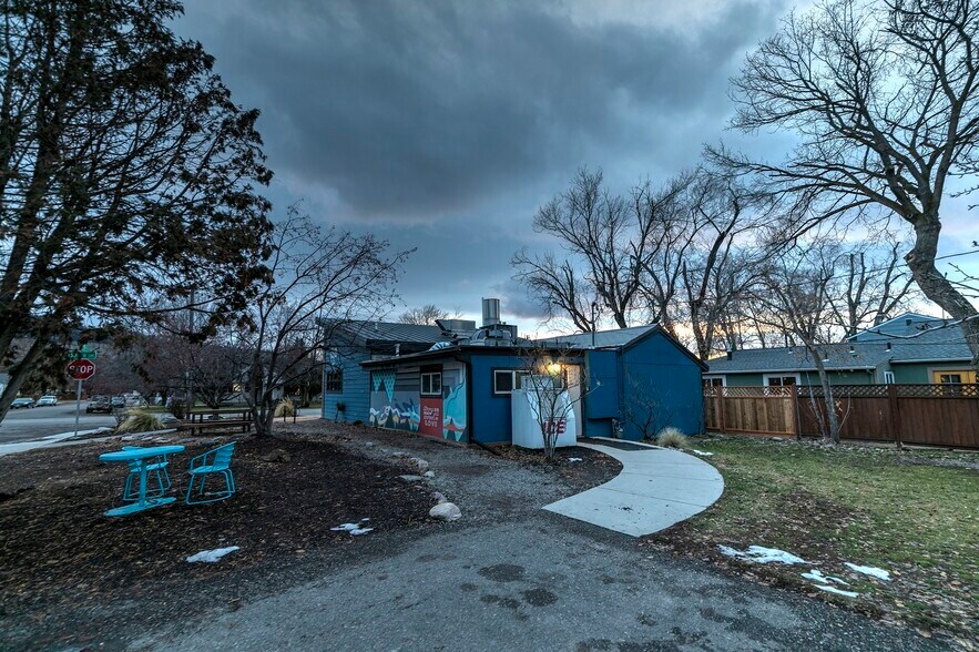 More Photos Of 600 South Ave W, Missoula General Retail For Sale