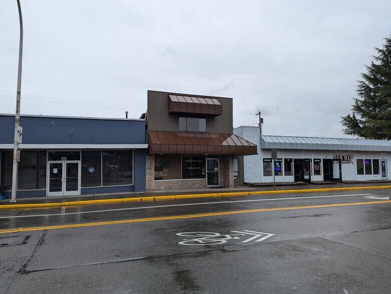 More Photos Of 329 E Main St, Auburn Loft Creative Space For Lease