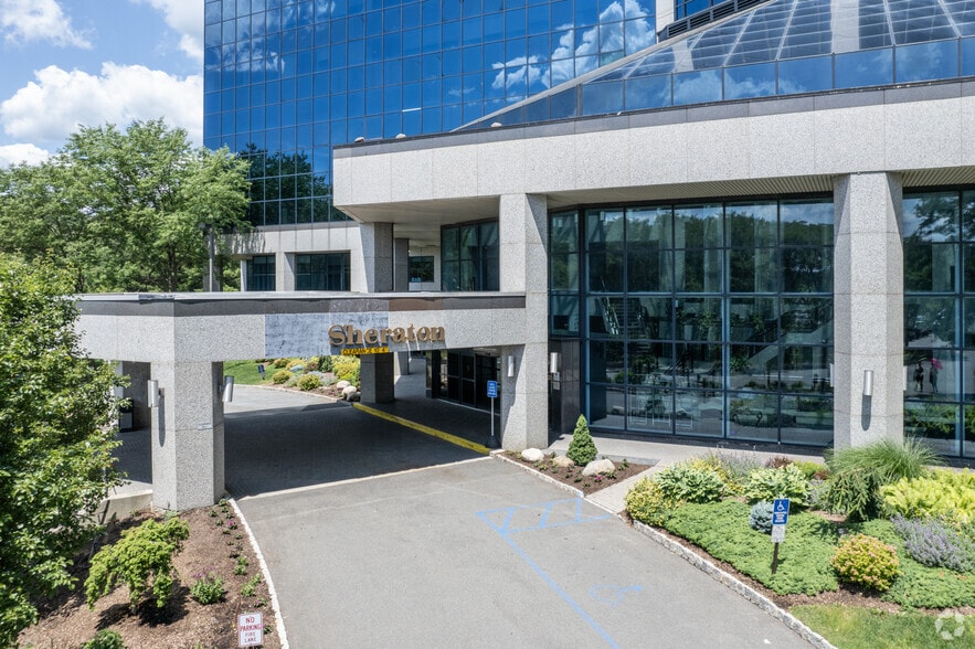 More Photos Of 1 International Blvd, Mahwah Office For Lease