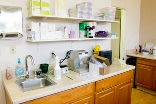 More Photos Of 1601 McHenry Village Way, Modesto Medical For Sale