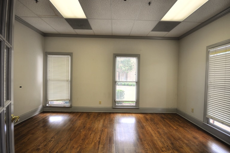 More Photos Of 8134 Country Village Dr, Cordova Medical For Lease