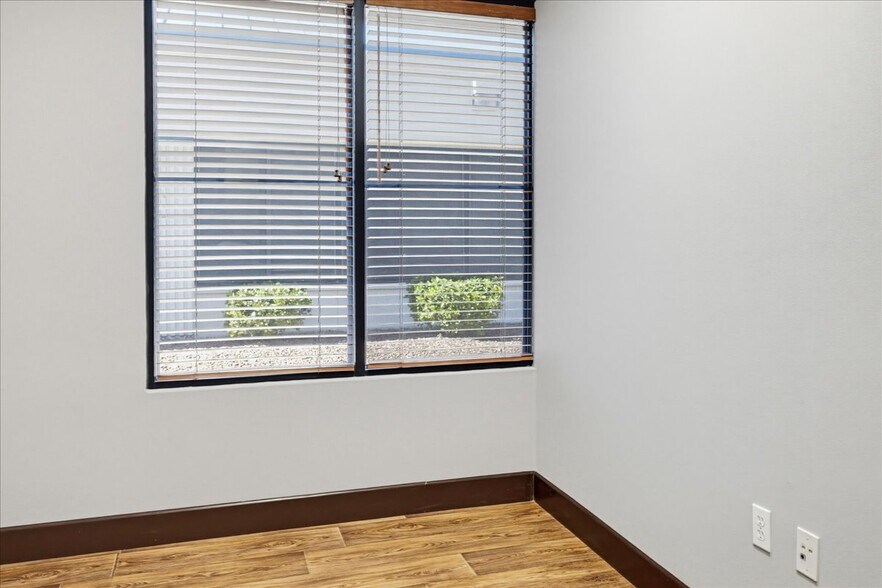 More Photos Of 4431 S Eastern Ave, Las Vegas Medical For Lease