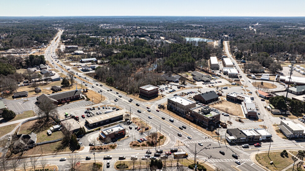 More Photos Of 410 Grayson Pky, Grayson Storefront For Sale