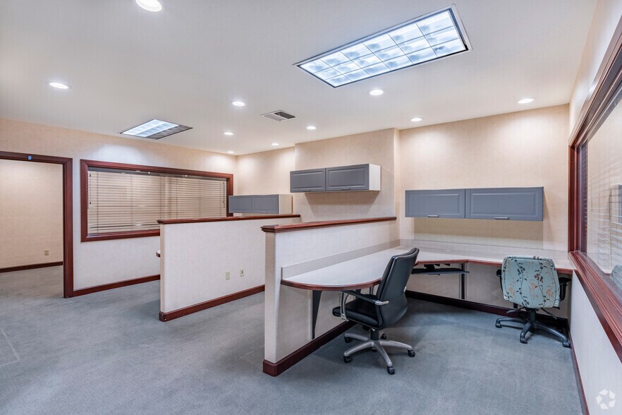 More Photos Of 218-222 California Ave, Reno Office For Sale