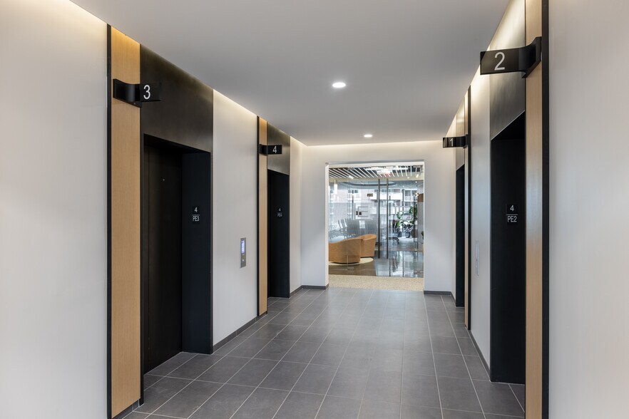 More Photos Of 3901 N Fairfax Dr, Arlington Office For Lease