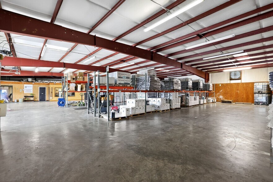 More Photos Of 305 Crump St, Goldsboro Warehouse For Sale