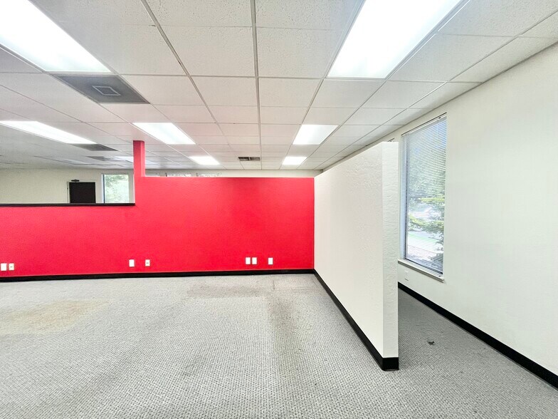 More Photos Of 5301 Madison Ave, Sacramento Loft Creative Space For Lease