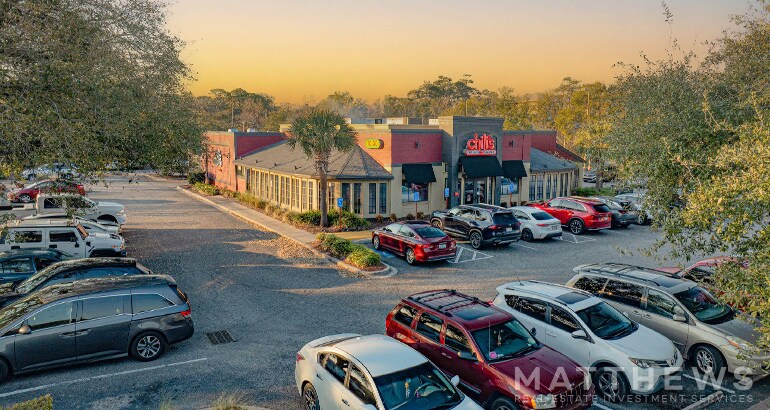 Primary Photo Of 4401 N Kings Hwy, Myrtle Beach Restaurant For Sale