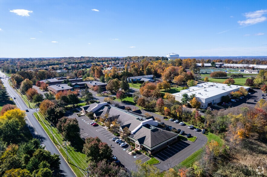 More Photos Of 200 Highpoint Dr, Chalfont Office For Sale