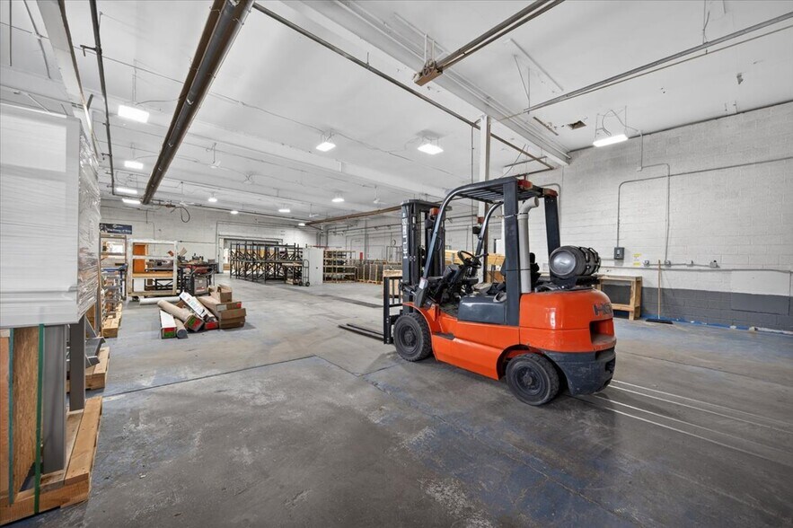 More Photos Of 1302 9th St, Wheatland Industrial For Sale