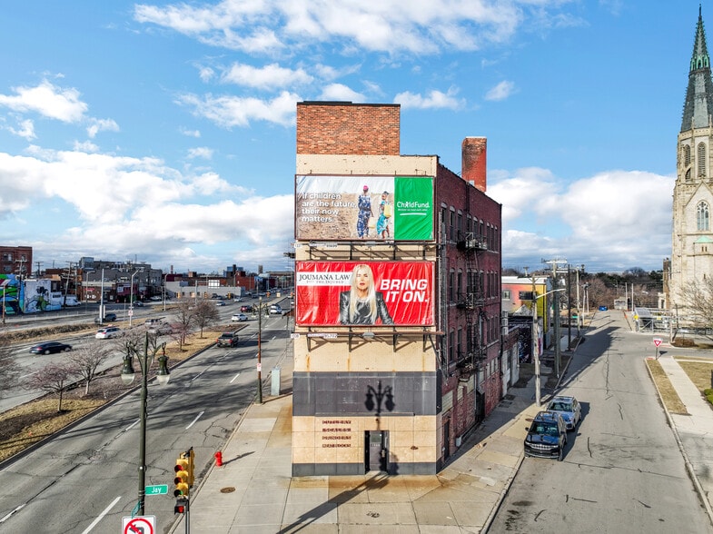 Primary Photo Of 1528 Gratiot Ave, Detroit Apartments For Sale