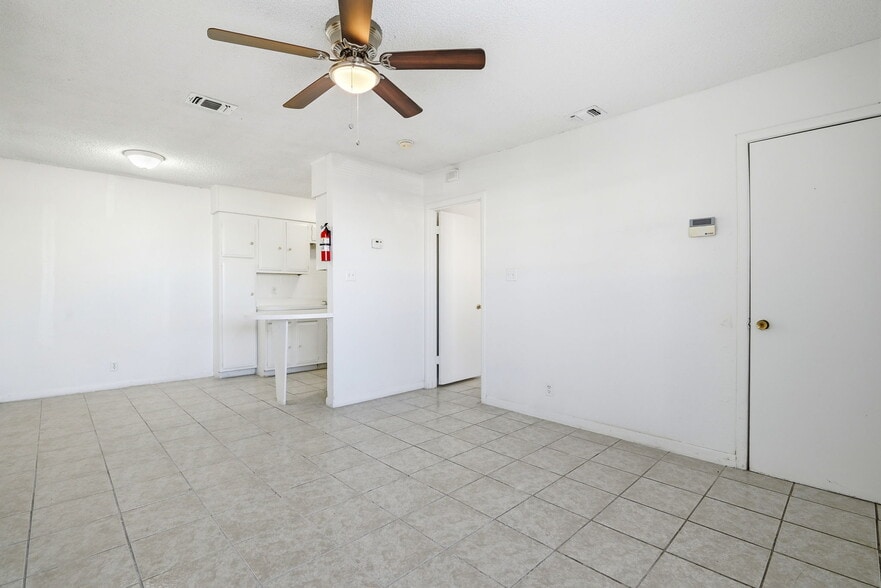 More Photos Of 7774 Skolout St, San Antonio Apartments For Sale