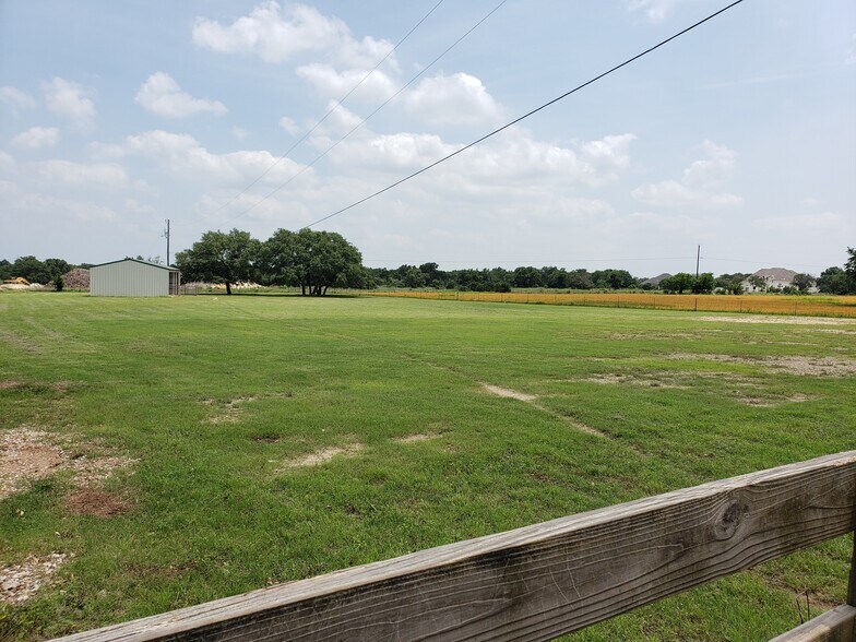 More Photos Of 3900 Shell Rd, Georgetown Land For Lease