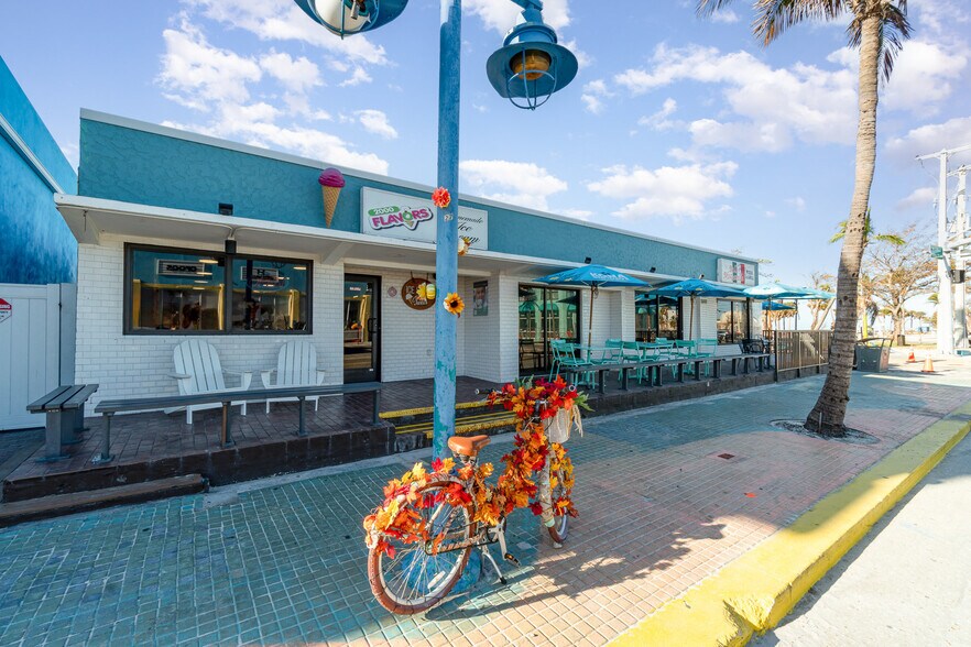 More Photos Of 80 Old San Carlos Blvd, Fort Myers Beach Restaurant For Sale