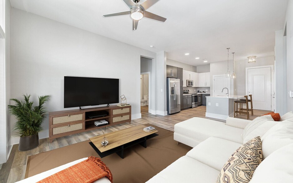 More Photos Of 725-735 Coleman Blvd, Mount Pleasant Apartments For Lease