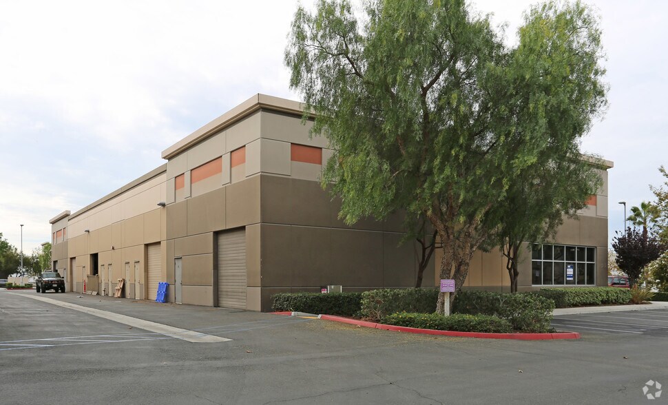 More Photos Of 1515-1539 Olivella Way, San Diego Warehouse For Sale