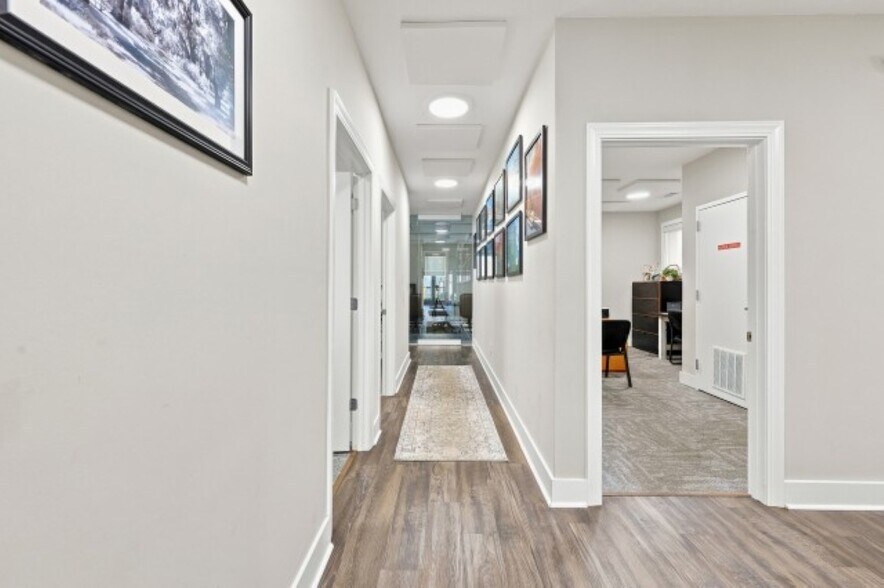 More Photos Of 9250 Highway 17 Byp, Murrells Inlet Office For Sale