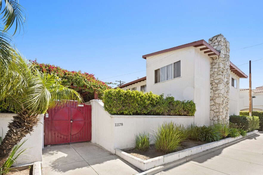 More Photos Of 11178 Culver Blvd, Culver City Apartments For Sale