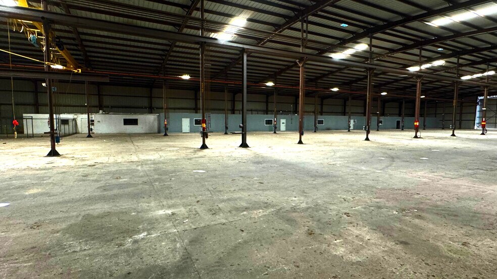 More Photos Of 5806 E Grimes Ave, Harlingen Manufacturing For Sale