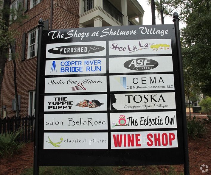 More Photos Of 708 S Shelmore Blvd, Mount Pleasant Storefront Retail Residential For Lease