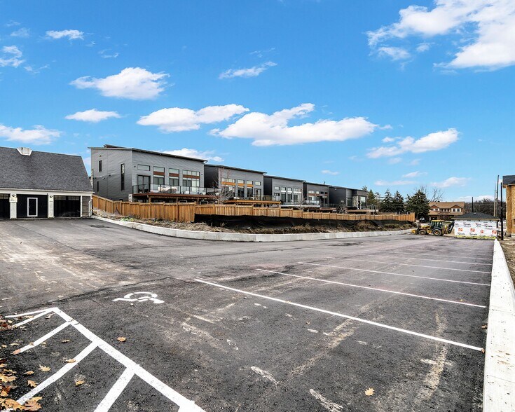 More Photos Of 780 Garden St, Whitby Office Residential For Sale