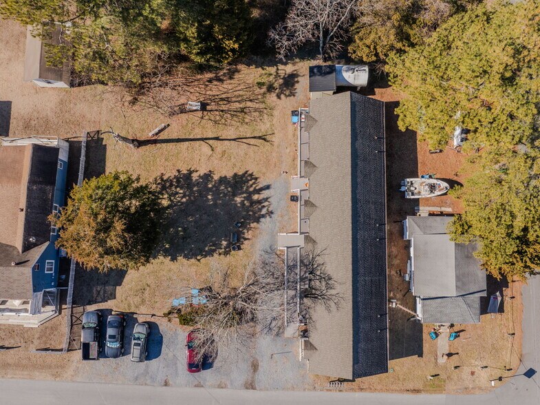 More Photos Of 28420 Delaware Ave, Millsboro Apartments For Sale